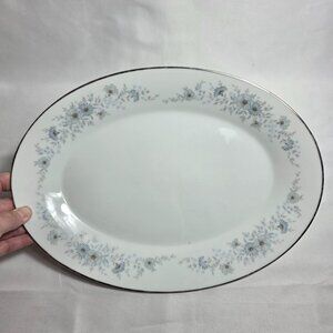 Noritake Inverness 14 Inch Oval Serving Platter White with Blue Flowers 6716